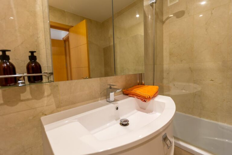SALLE DE BAIN CISNE